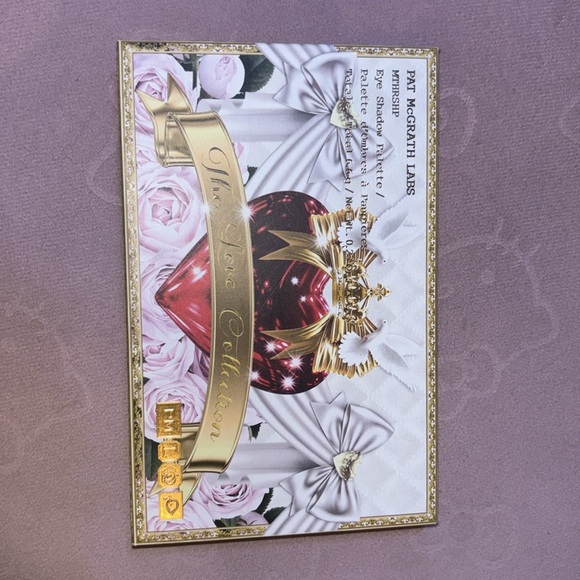 Pat McGrath MthrShp: Velvet Liasions Eyeshadow Palette - Picture 2 of 5